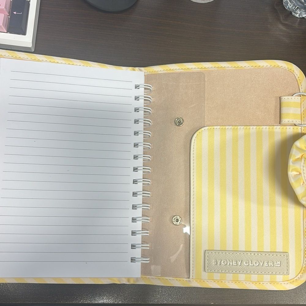 Stoney Clover Lane Notebook - Picture 4 of 4